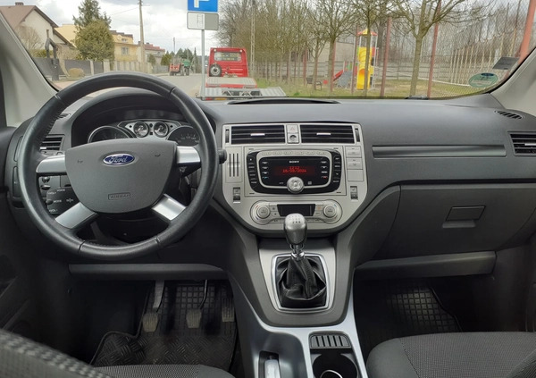 Ford Kuga cena 41000 przebieg: 170000, rok produkcji 2012 z Kłobuck małe 191